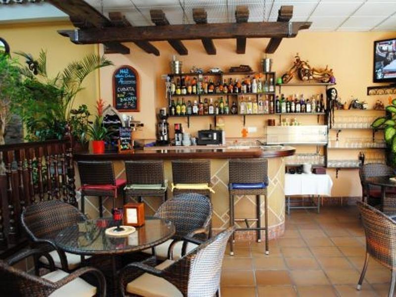 玛丽亚克里斯蒂娜酒店 La Cala Del Moral 外观 照片